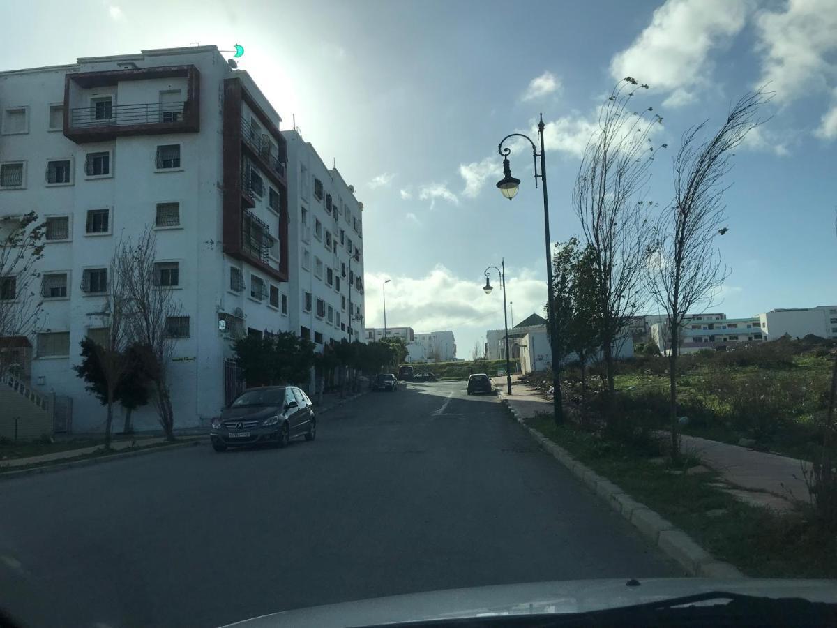 Appartement Familial Proche Aeroport Bab Andalous Tanger Kültér fotó